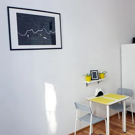 Noc W Krakowie Apartment